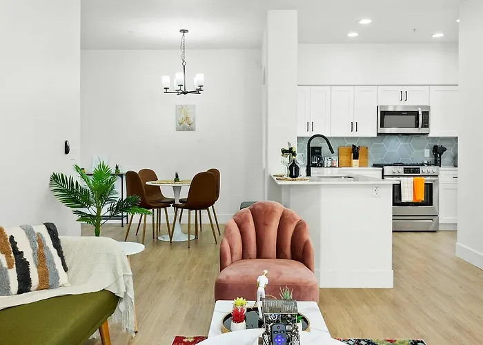 Two Cozysuites With Pool Jacuzzi In 10&03 Glendale