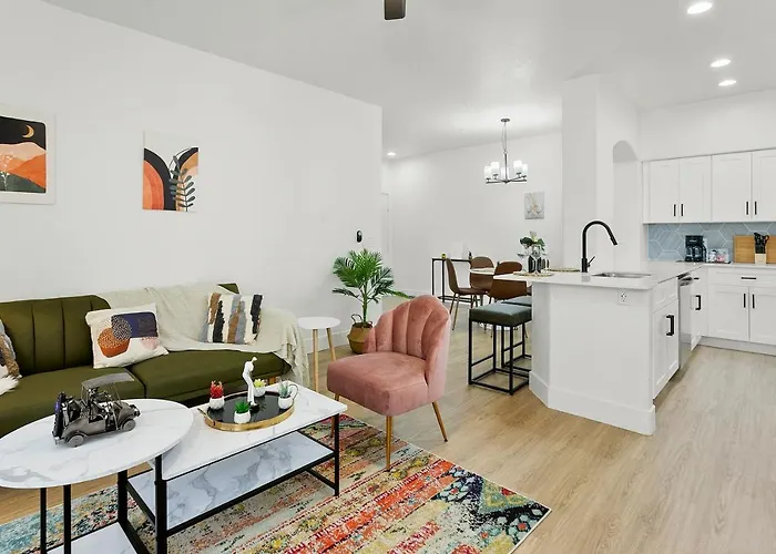 Apartment Two Cozysuites With Pool Jacuzzi In 10&03 Glendale