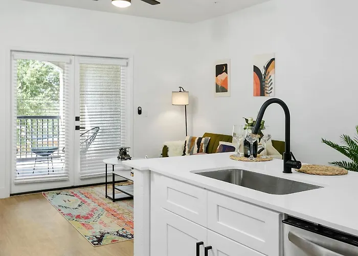 Two Cozysuites With Pool Jacuzzi In 10&03 Glendale