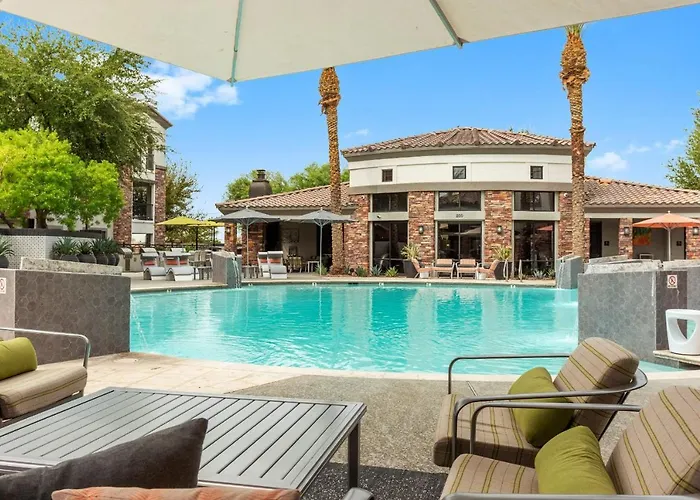 Two Cozysuites With Pool Jacuzzi In 10&03 Apartment Glendale
