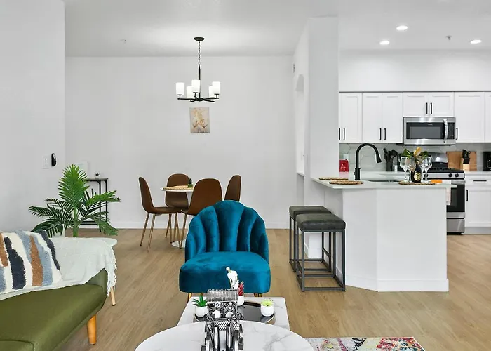 Apartment Two Cozysuites With Pool Jacuzzi In 10&03 Glendale