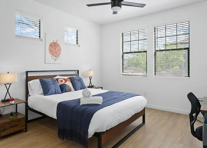Two Cozysuites With Pool Jacuzzi In 10&03 Apartment *