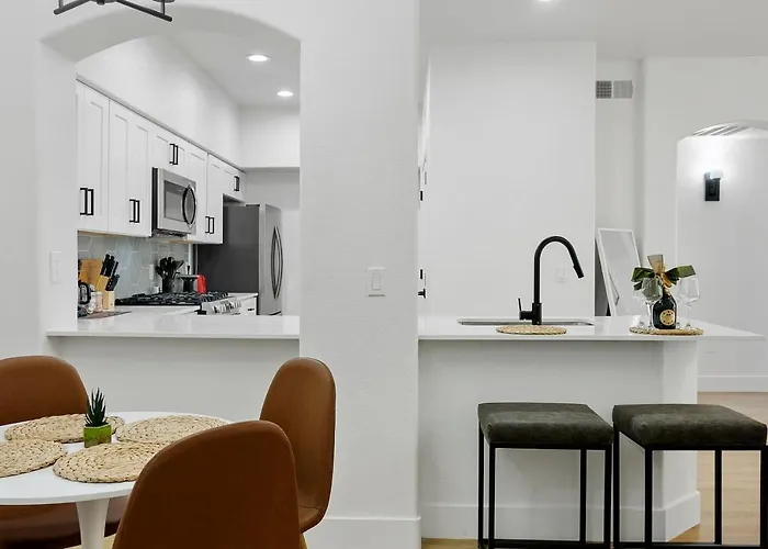 Apartment Two Cozysuites With Pool Jacuzzi In 10&03 *